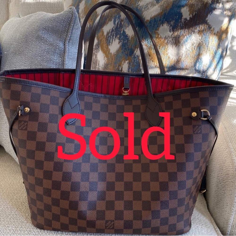 SOLD ON VⓂ️ Louis Vuitton Neverfull MM Damier Ebene
